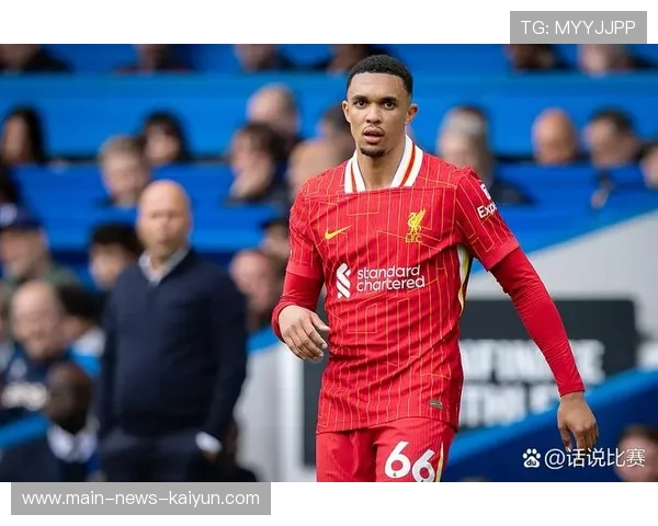 阿诺德长传直达对方禁区致命一球